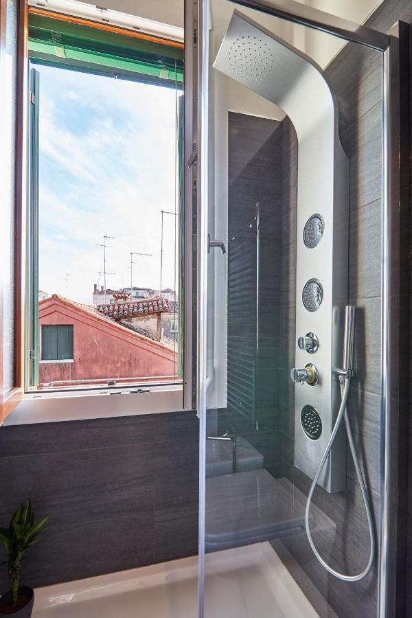 Classy Venesia Bagian luar foto